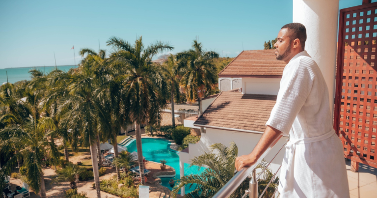 Travelling on a Budget: Best Accommodation Tips & Deals