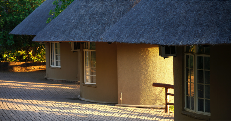 Money-Saving Accommodation Tips & Deals
