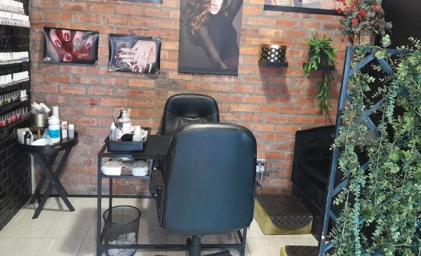 Elevate Your Look with a Cut & Blowdry and an Express Mani in Green Point - Image 2