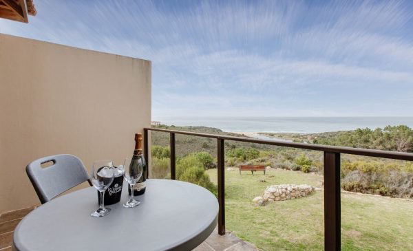 Experience the Garden Route with a Lavish 3 Night Summer Getaway - Image 6