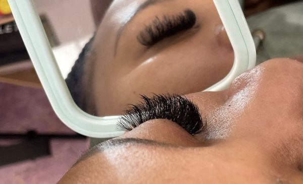 Enhance the Glamour of Your Everyday Look with a Set of Classic Lashes in Randburg - Image 2