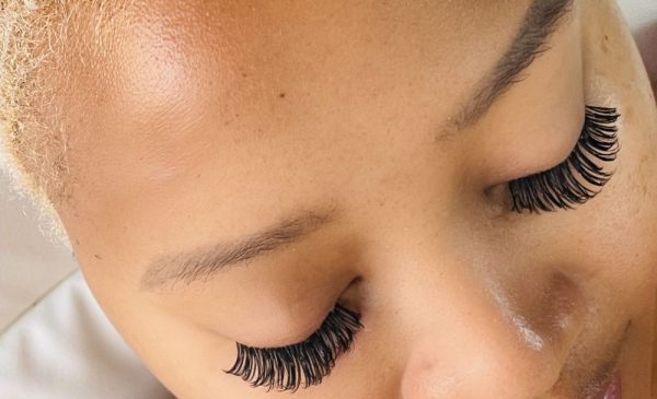 Enhance the Glamour of Your Everyday Look with a Set of Classic Lashes in Randburg - Image 3