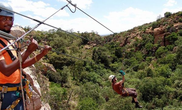 A Canopy Tour over the Magaliesberg Mountains - Image 2