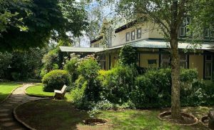 A Romantic 2-Night Couple's Getaway in Dullstroom