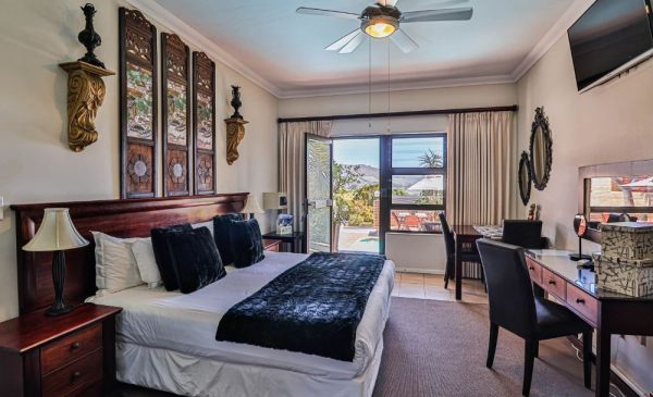 Enjoy 4-Star Accommodation Along the Garden Route with a 1-Night Stay in Knysna - Image 3