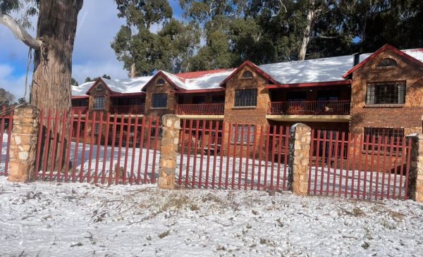 Have a Serene Midweek Getaway in Dullstroom with this 2-Night Self-Catering Stay for 4 People - Image 9