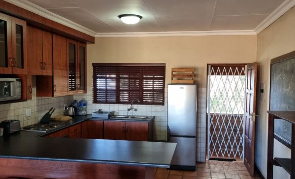 Have a Serene Midweek Getaway in Dullstroom with this 2-Night Self-Catering Stay for 4 People - Image 7