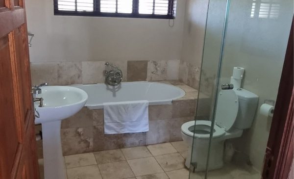 Have a Serene Midweek Getaway in Dullstroom with this 2-Night Self-Catering Stay for 4 People - Image 5