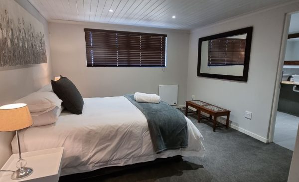 Enjoy the Outdoors with 6-Day/5-Night Flyfish and Golf Safari in Dullstroom - Image 3