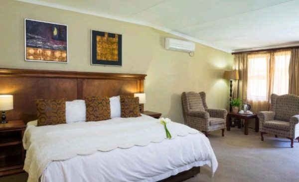 Have a Romantic Retreat with a Couple’s Stay and Spa Package - Image 3
