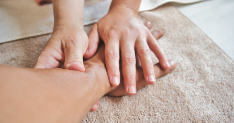 Deep Tissue vs. Relaxing Massage: Choose your Perfect Massage Experience