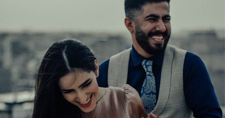 20 Electrifying Things to do on your Anniversary
