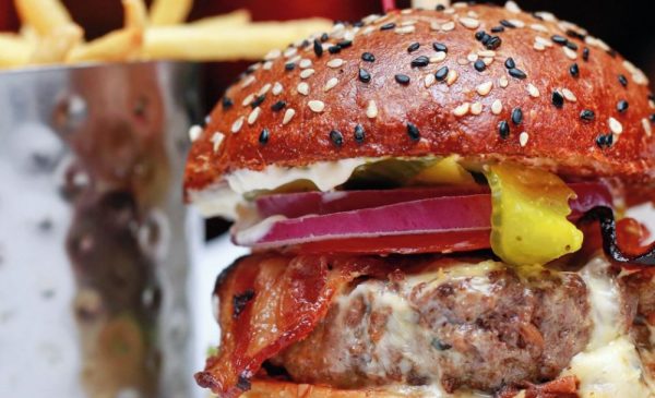 Indulge in Decadent Dishes and Bespoke Cocktails with a R300 Voucher to Use at Burger & Lobster - Image 3