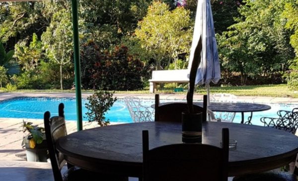 A Serene Stay for up to 12 People in a Farmstyle Guesthouse near Zinkwazi Beach - Image 10