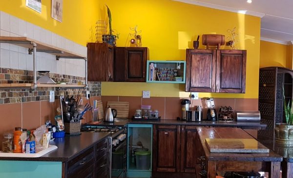 A Serene Stay for up to 12 People in a Farmstyle Guesthouse near Zinkwazi Beach - Image 9