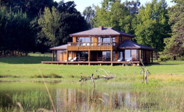 The Sunet Lodge from Sani Valley Nature Lodges in Himeville