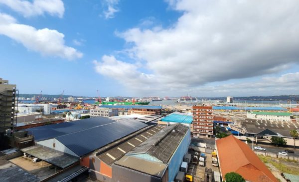 An Overnight Midweek Stay for a Family of 4 in a Self-Catering South Beach Apartment - Image 7