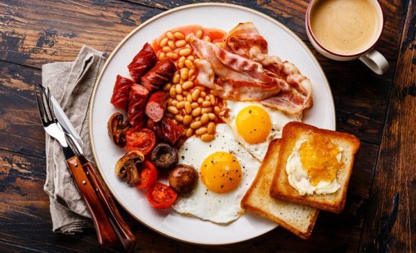 Full English breakfast buffet for 2 in Sandton