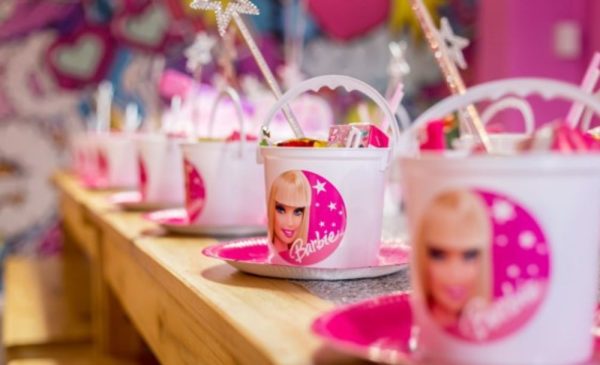 A Kids Party Package for 12 Including Supervised Play, Party Buckets & More - Image 2