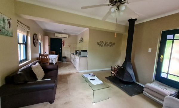 A 1-Night Getaway in the Historic Tulbagh Valley for a Family of 4 - Image 6