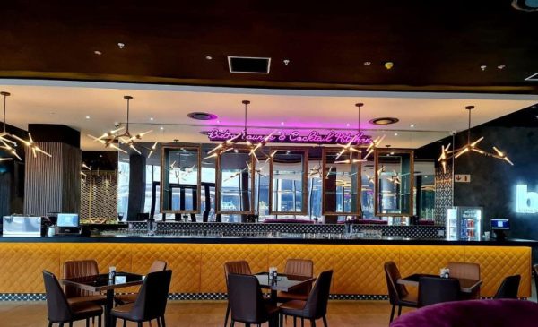 Breakfast for 2 at Black Lounge in Umhlanga Rocks - Image 10