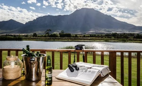 1-night midweek stay for 4 in Tulbagh