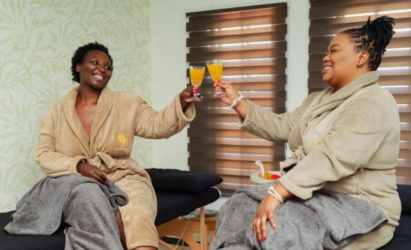Channel relaxation with this pamper package for 2 in Midrand
