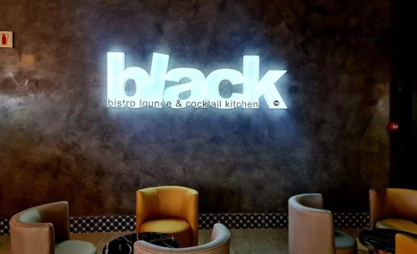 Breakfast for 2 at Black Lounge in Umhlanga Rocks - Image 7