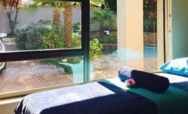 A 90-Minute Couple's Pamper Package - Image 6