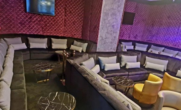 Breakfast for 2 at Black Lounge in Umhlanga Rocks - Image 4