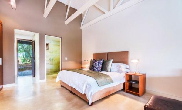 Scenic midweek stay for 2 in Stellenbosch - Image 7