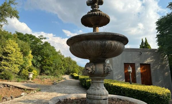 1-night romantic stay and spa package including meal in Centurion - Image 7