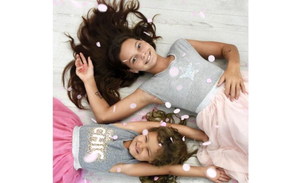 Create Lasting Memories of Your Love with a Valentine's Day Photoshoot - Image 5