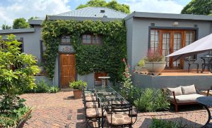 A 1-Night Bed & Breakfast Stay in Melville