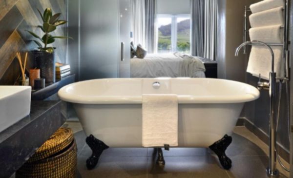 Romantic 2-Night Getaway in Franschhoek - Image 10