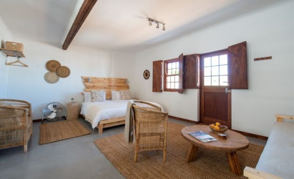 Midweek stay for 2 on the beach in Paternoster - Image 3