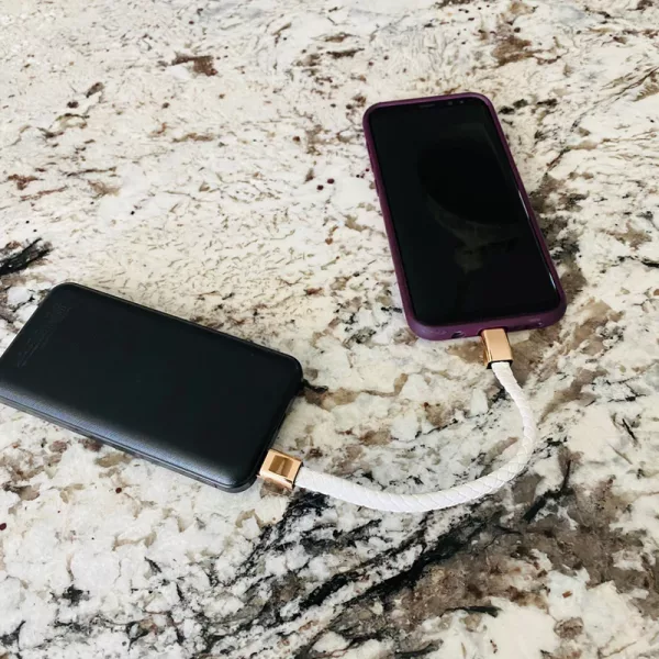 Single Head Magnetic Latching Fast Charging Bracelet Cable_7