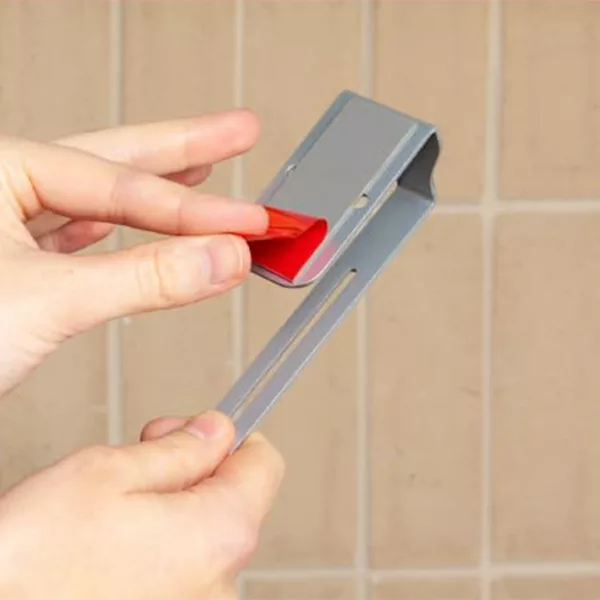 Self-Adhesive Under Cabinet Horizontal Tumbler Lid Organizer_3