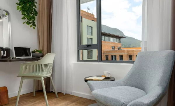1-night stay for 2 in Newlands - Image 6