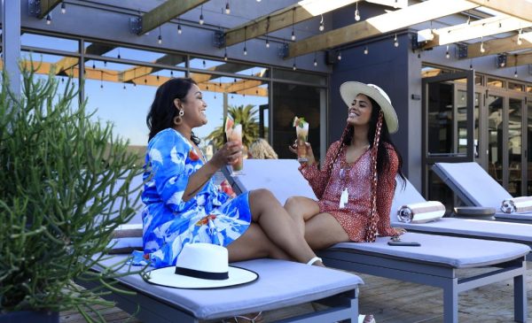 1-night stay for 2 in Kloof Street - Image 7