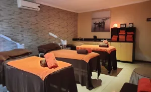 A French Vanilla Spa Package in Westville