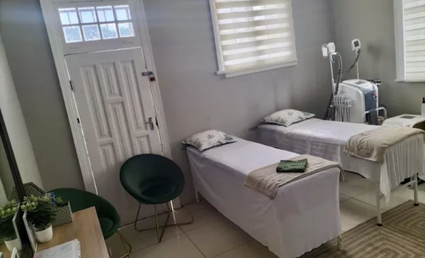 Improve Your Skin with a Facial and Microneedling Session - Image 2