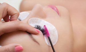 An Eyelash Technician Course