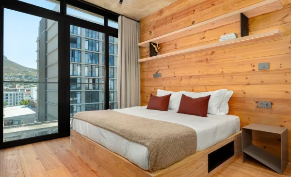 A 1-Night Stay in the Heart of Cape Town - Image 9