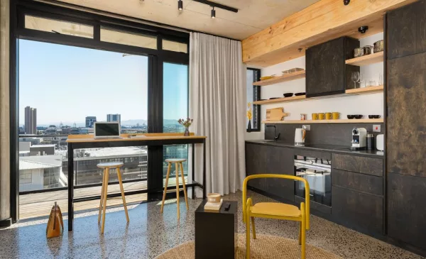A 1-Night Stay in the Heart of Cape Town