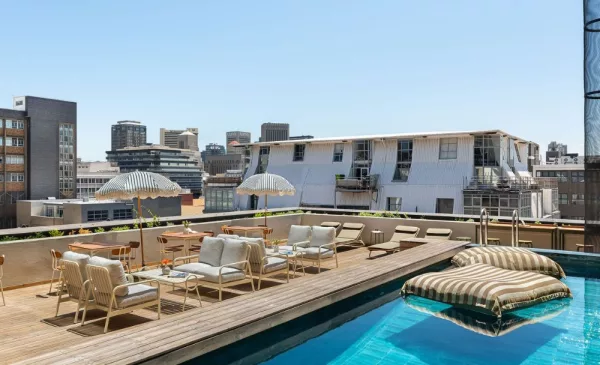 A 1-Night Stay in the Heart of Cape Town - Image 24