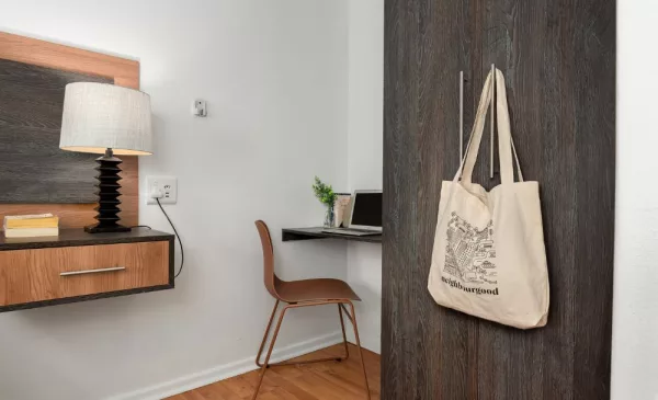 Experience the Best Cape Town Has to Offer with a 1-Night Stay in Green Point - Image 4