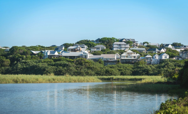 Experience Luxury Along the North Coast with a 1-Night Stay at Prince's Grant - Image 9