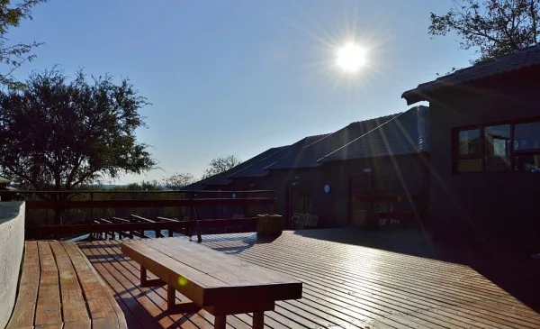 Experience the Tranquility of the Wilderness with a Luxury Safari Stay in Marloth Park - Image 3