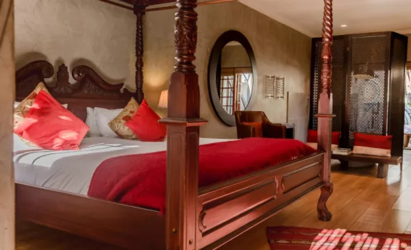 A Luxury Romantic Getaway at Singa Lodge - Image 7